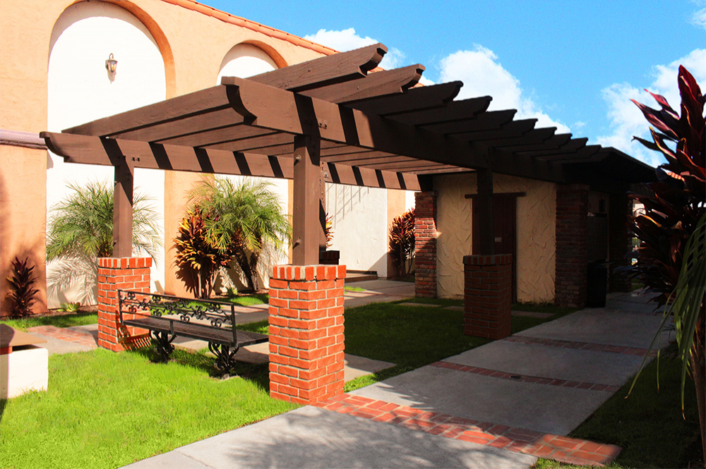 Take a tour today and view Amenities 14 for yourself at the Sunset Pointe Apartments